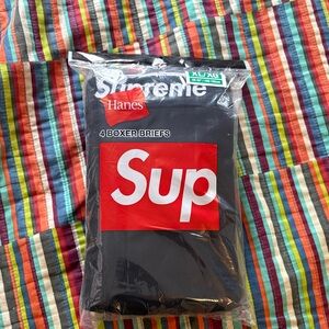 Supreme Hanes Black Boxer Briefs  4-pack new with tags